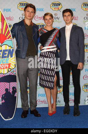 Assister à des célébrités du FOX 2014 Teen Choice Awards - Salle de presse Au Shrine Auditorium comprend : Ansel Elgort,Shailene Woodley,Nat Wolff Où : Los Angeles, California, United States Quand : 10 août 2014 Banque D'Images