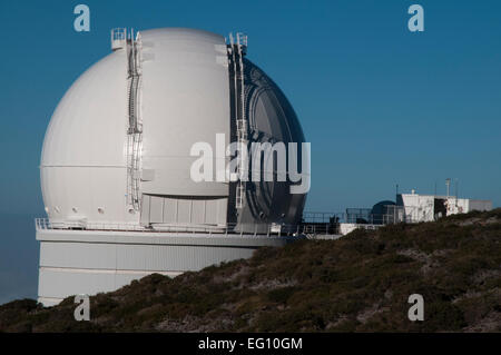 Le télescope William Herschel est un télescope optique de 4,20 m au bord de la Caldera de Taburiente à La Palma, Canary Island Banque D'Images