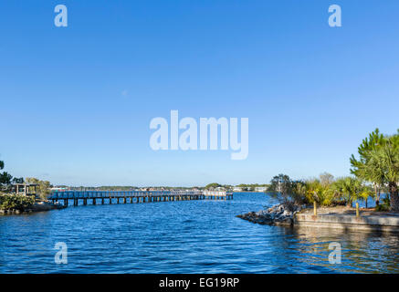 Le quai de pêche à St Andrews State Park, Panama City Beach, Floride, USA Banque D'Images