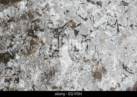 La glace brisée sur la route Banque D'Images