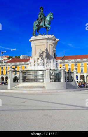 Statue du Roi Jose I (1775), Praça do Comercio (Place du Commerce), Lisbonne, Portugal Banque D'Images