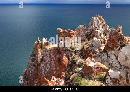 L'île Olkhon, entre la côte et Ugury Khoboy, Baikal lake, Russie Banque D'Images