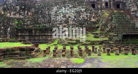 Temple Baphuon (11e siècle), Angkor Thom, au Cambodge Banque D'Images