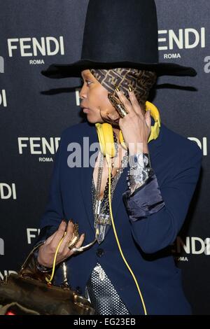 Erykah Badu aux arrivées pour Fendi Flagship Boutique Ouverture et Cocktail, 598 Madison Avenue, New York, NY, le 13 février 2015. Photo par : Andres Otero/Everett Collection Banque D'Images