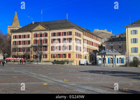La place de la Planta, Sion, Canton du Valais, Suisse Banque D'Images