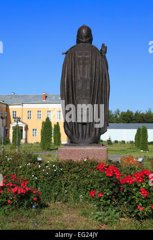 Statue de Saint Serge de Radonezh au vieux monastère Ephiphany Golutvin en Russie, Kolomna Banque D'Images