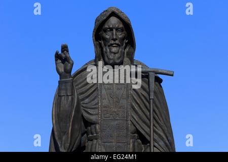 Statue de Saint Serge de Radonezh (1314-1392) à l'Epiphanie ancien monastère Golutvin en Russie, Kolomna Banque D'Images