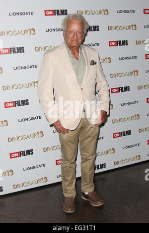 Los Angeles première de Lionsgate et CNN 'Dinosaur Film 13' à la DGA Theatre - Arrivées avec : Nicolas Coster Où : Los Angeles, California, United States Quand : 13 août 2014 Banque D'Images