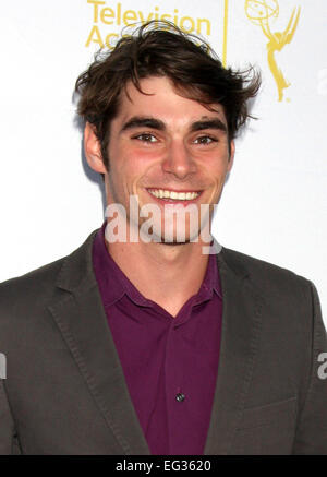 & Dynamique diversifiée : Un 66e Emmy Awards de l'événement Célébration de la diversité à la télévision - Académie d'arrivées : RJ Mitte Où : Los Angeles, California, United States Quand : 13 août 2014 Banque D'Images