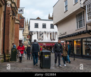 Visiteurs Touristes shopping centre-ville de Canterbury, Rue St Margarets Banque D'Images