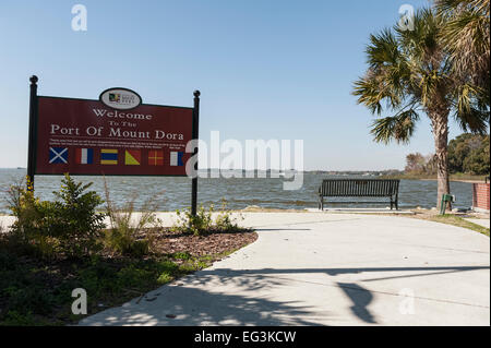 Panneau de bienvenue au Port de la Floride USA, Mount Dora Banque D'Images