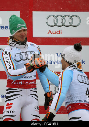 Felix Neureuter (L) et Fritz Dopfer de Allemagne réagir après la mens slalom aux Championnats du Monde de Ski Alpin à Vail - Beaver Creek, Colorado, USA, 15 février 2015. Photo : Stephan Jansen/dpa Banque D'Images