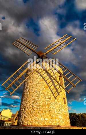 Moulin d'Allauch Village Bouche du Rhône France 13 Banque D'Images