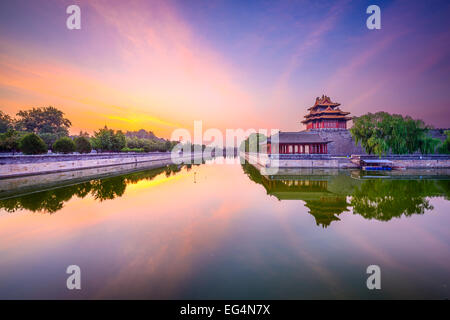 Beijing, Chine cité interdite douves extérieures à l'aube. Banque D'Images