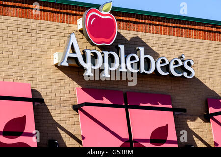 L'extérieur d'un Applebee's restaurant à Oklahoma City, Oklahoma, USA. Banque D'Images