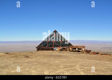 Station météorologique sur pic Chacaltaya, plus haute station de ski dans le monde, la Bolivie Banque D'Images