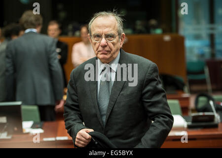 Bruxelles, Bxl, Belgique. Feb 17, 2015. Pier Carlo Padoan, Ministre italien de l'économie et des Finances avant l'économie et des finances (ECOFIN), réunis au Conseil européen de Bruxelles, Belgique le 17.02.2015 par Wiktor Dabkowski Wiktor Dabkowski/crédit : ZUMA Wire/Alamy Live News Banque D'Images