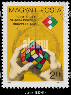 Hongrie - VERS 1982 : timbre imprimé par la Hongrie, consacré premier Championnat du Monde de Rubik's Cube, Budapest, le 5 juin, vers 1982 Banque D'Images
