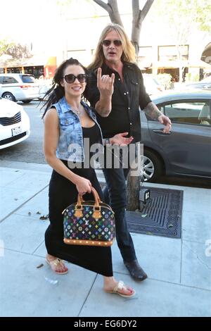 Sebastian Bach repéré avec sa nouvelle petite amie sur une promenade dans Los Angeles avec : Sebastian Bach Où : Los Angeles, California, United States Quand : 15 août 2014 Banque D'Images