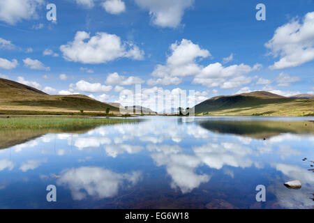 Loch Droma en Wester Ross, NW Highlands. Banque D'Images