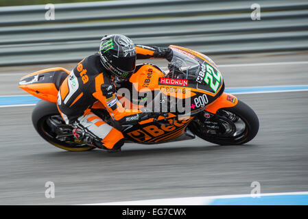 Jerez de la Frontera, Espagne, 18 février , 2015 : Moto2 rider SAM LOWES d'accélérer au cours de l'essai de l'équipe à Jerez. Credit : Kiko Jimenez/Alamy Live News Banque D'Images