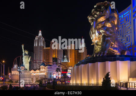 LION MGM GRAND HÔTEL NEW YORK NEW YORK CASINOS DU STRIP LAS VEGAS NEVADA USA Banque D'Images