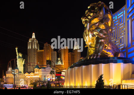 LION MGM GRAND HÔTEL NEW YORK NEW YORK CASINOS DU STRIP LAS VEGAS NEVADA USA Banque D'Images