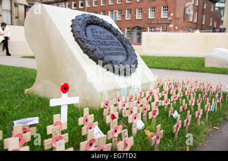 18 février 2015. Cénotaphe Manchester 1ère Guerre Mondiale memorial Banque D'Images