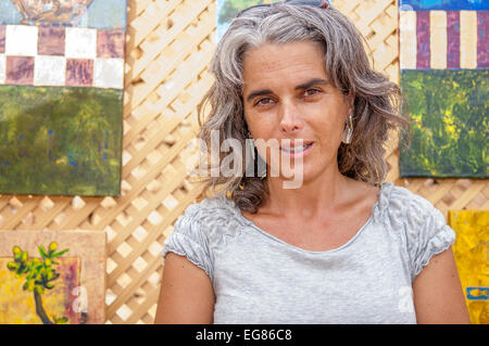 Artisan femme à San Miguel marché hippie, Ibiza, Espagne Banque D'Images