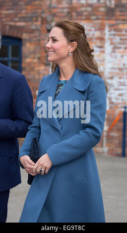 Catherine, duchesse de Cambridge visite l'Emma Bridgewater pottery factory à Stoke on Trent pendant la grossesse Banque D'Images