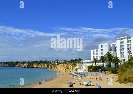 Vale do Olival Beach sur l'Algarve au Portugal Banque D'Images