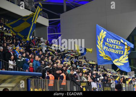 Oana Ilie Stadium, Roumanie ROU. Feb 20, 2015. Les partisans du poste d'arrière au cours de la Liga I jeu entre d'ROU et FC Brasov ROU à Ilie Oana Stadium, Roumanie ROU. Catalin Soare/Cal Sport Media/Alamy Live News Banque D'Images