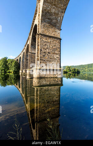 Pont de chemin de fer, viaduc sur la rivière Ruhr Herdecke, le début de l'Hakortsee, réservoir, Banque D'Images