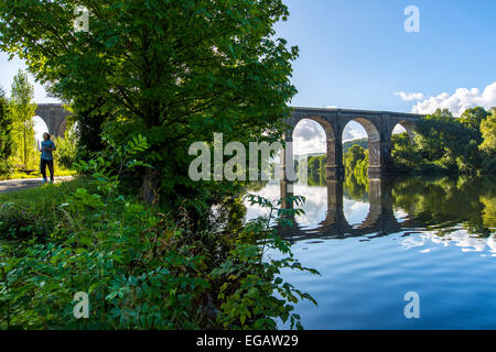 Pont de chemin de fer, viaduc sur la rivière Ruhr Herdecke, le début de l'Hakortsee, réservoir, Banque D'Images