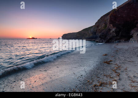 Coucher de soleil au cap Lizard en Cornouailles, le point le plus méridional de la Grande-Bretagne Banque D'Images