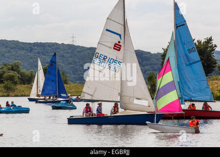 Voir Kemnade, lac, près de Bochum, loisirs et sports d'eau, réservoir de rivière Ruhr, voile, croisières, location de bateaux Banque D'Images