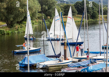 Voir Kemnade, lac, près de Bochum, loisirs et sports d'eau, réservoir de rivière Ruhr, voile, croisières, location de bateaux Banque D'Images