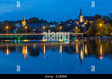 Kettwig, partie sud de la ville, rivière Ruhr à Essen, vieille ville, Banque D'Images