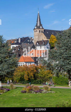 Kettwig, partie sud de la ville, rivière Ruhr à Essen, vieille ville, Banque D'Images