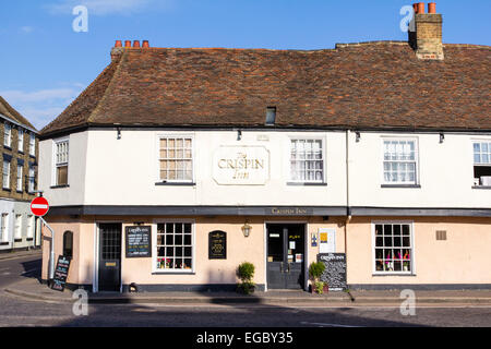 Anglais XVe siècle, bâtiment médiéval en bois et plâtre, une taverne, auberge, le Crispin Inn dans la ville historique de Sandwich en Angleterre. Banque D'Images