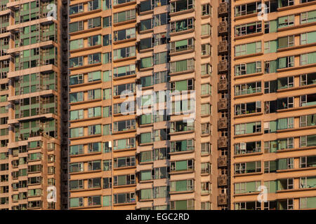 Des tours d'immeubles d'habitation à Kowloon, Hong Kong Banque D'Images