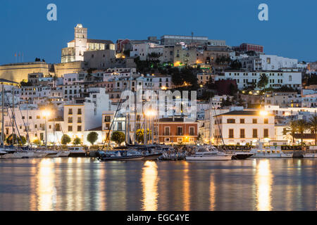 Port, Dalt Vila, Eivissa, Ibiza, Baléares, Espagne Banque D'Images