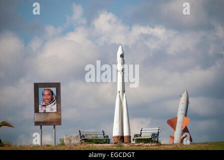 Une reproduction de l'information sur les satellites et le cosmonaute cubain Arnaldo Mendez sont affichées à la forteresse de la Cabana à La Havane Banque D'Images