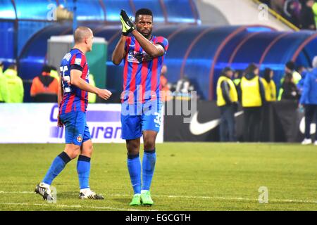 Stade Ghencea, Roumanie ROU. Feb 22, 2015. Fernando Varela # 33 du Steaua Bucarest à la fin de la Roumanie Liga I match entre le Steaua Bucarest et le Rapid Bucarest ROU ROU au stade Ghencea, Roumanie ROU. Catalin Soare/Cal Sport Media/Alamy Live News Banque D'Images