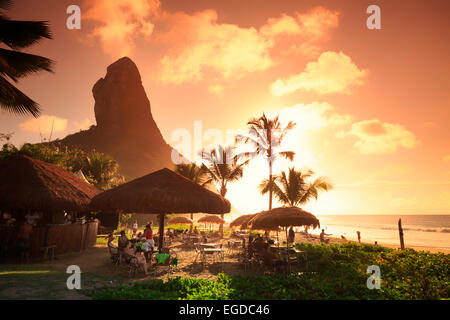 Brésil, Fernando de Noronha, plage de Conceicao, bar de plage Banque D'Images