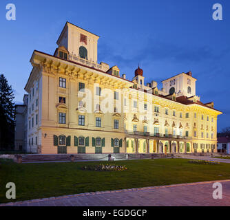 Palais Esterhazy dans la lumière du soir, Eisenstadt, Burgenland, Autriche Banque D'Images