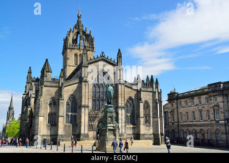 Mémorial de Walter Scott avec Saint Giles' Cathédrale, Royal Mile, Site du patrimoine mondial de l'Edinburgh, Edinburgh, Ecosse, Grande-Bretagne, Royaume-Uni Banque D'Images