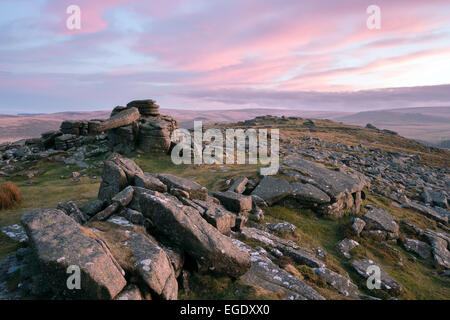 Coucher du soleil Belstone Tor Dartmoor National Park Devon Uk Banque D'Images