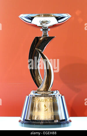 Grand Prince Hotel Shin-Takanawa, Tokyo, Japon. Feb 19, 2015. Suruga Bank Championship Trophy, le 19 février 2015 - Football : 2015 J.LEAGUE Conférence de presse au Grand Prince Hotel Shin-Takanawa, Tokyo, Japon. Banque D'Images