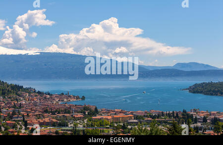 Le lac de Garde, San Felice del Benaco, Province de Brescia, Lombardie, Italie Banque D'Images